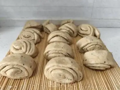 Make oatmeal rolls step 9