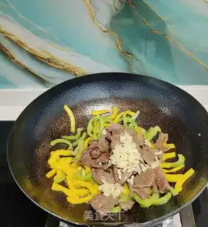 Make Piggy gravy step 5