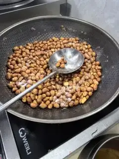 Make Seaweed peanuts step 2