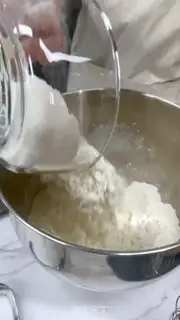 Make Danish hands tore bread step 0