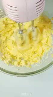 Make Coco almonds step 6