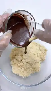 Make Coco almonds step 9
