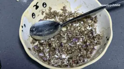 Make Scorched onions step 1