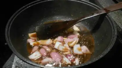 Make Onion pork chops step 7