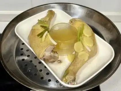 Make Tore chicken with onions step 4