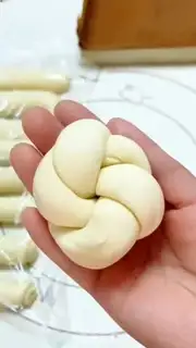 Make Old bread (nut oil) step 16