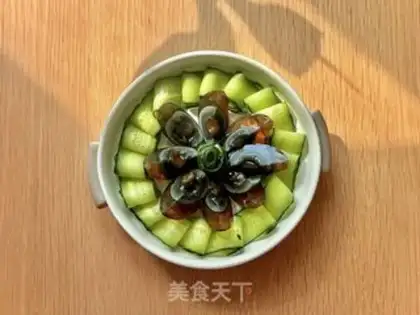 Make cucumber with eggs step 2