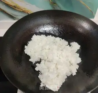 Make Delicious fried rice step 2