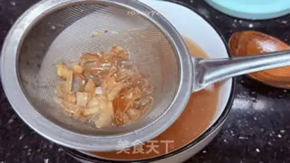 Make Onions burn sea cucumbers step 4