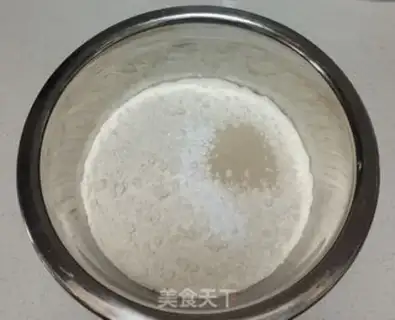 Make Creative evaporation cake step 2