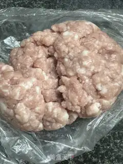 Make Pork-meat-poo step 1