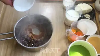 Make Tea and cheese, caramel pudding step 1