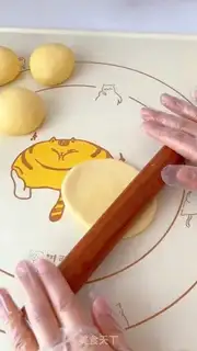 Make Heart-shaped coconut bread step 13