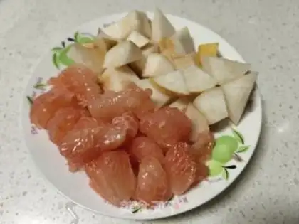 Make A grapefruit Sydney juice step 3