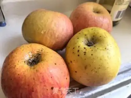 Make Ling Chi apple water step 0