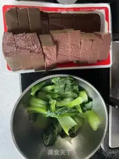 Make Duck blood fan soup step 1