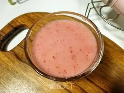 Make Strawberry bananas step 7
