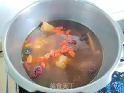 Make Five fingers of peach-cooked rooster step 6