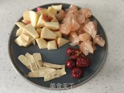 Make Applefruit water step 1