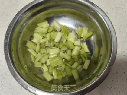 Make Pineapple juice step 3