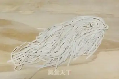 Make Sheep chopper noodles step 2