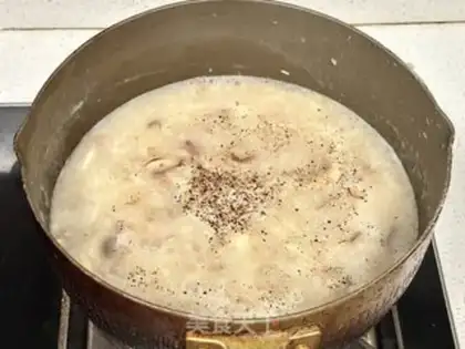 Make Butter mushroom soup step 6