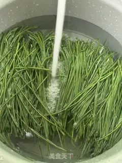 Make Onion fried eggs step 0