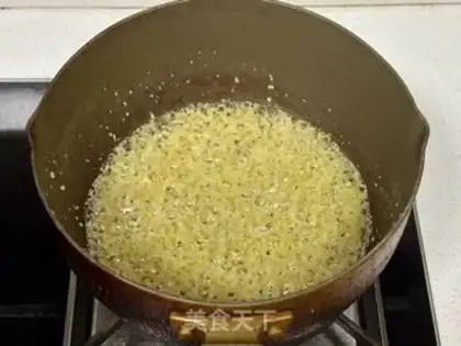 Make Garlic toad fans step 3
