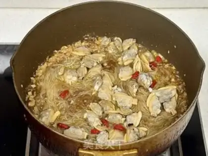 Make Garlic toad fans step 5