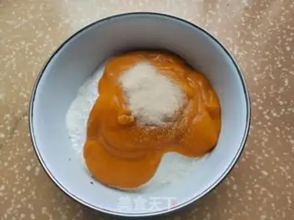 Make Carrot buns step 1