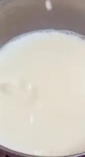 Make A cream cake step 2