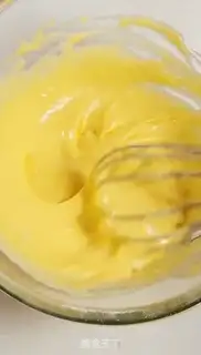 Make A cream cake step 6