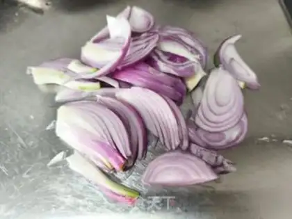 Make The onions are burning the jade ears step 3