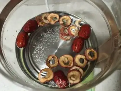 Make Red Grape Mountain tea step 5