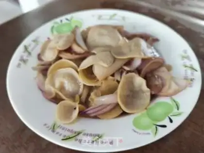 Make The onions are burning the jade ears step 6