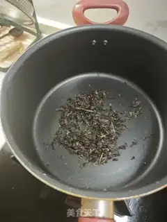 Make Orange apple tea step 1