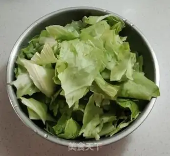 Make Eggs and vegetables step 0
