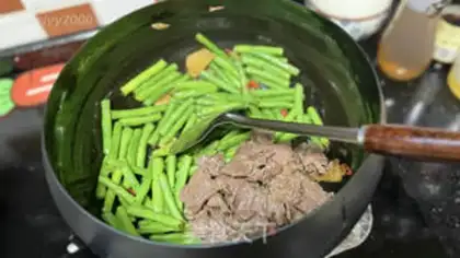 Make Beef fried beans step 6