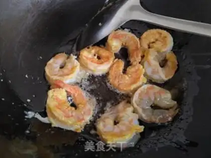 Make Pineapple shrimp step 4