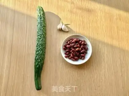 Make Juicy cucumber step 0