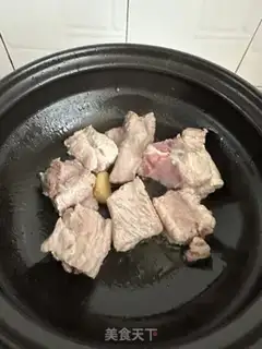 Make Apple stew ribs step 1