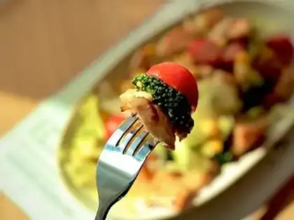 Make Pepper chicken salad step 8