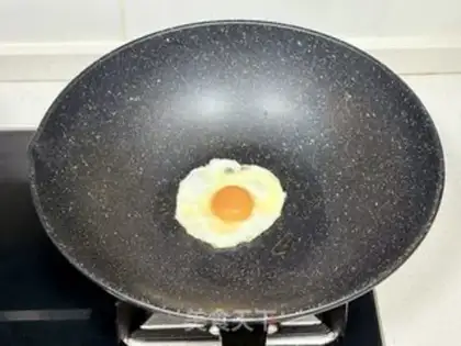 Make Butter omelet sandwich step 2