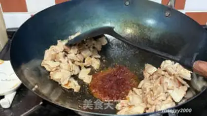 Make Pyramid garlic step 3