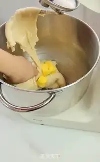 Make Hong Kong pineapple bag step 14