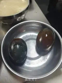 Make Eggs step 1