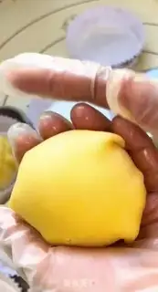 Make Hong Kong pineapple bag step 22