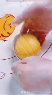 Make Hong Kong pineapple bag step 24