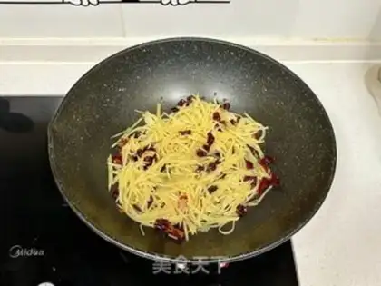 Make Spicy potatoes step 4