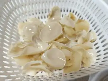 Make White jade, spinach step 2